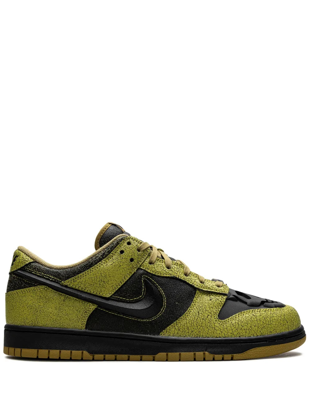 Dunk Low Halloween sneakers