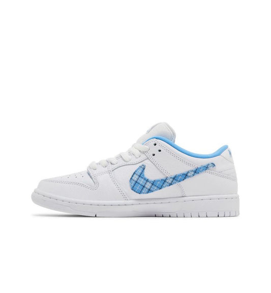 SB Dunk Low "Nicole Hause"