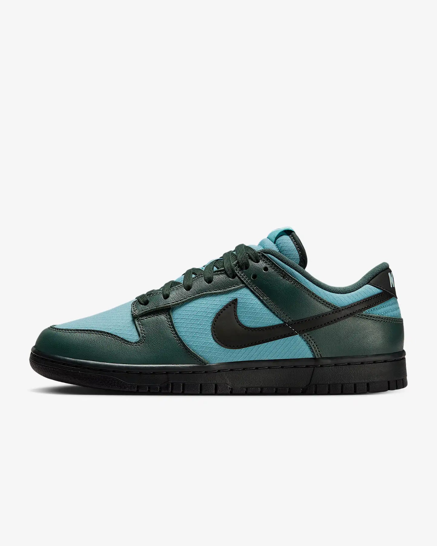Nike Dunk Low Retro SE Vintage Green