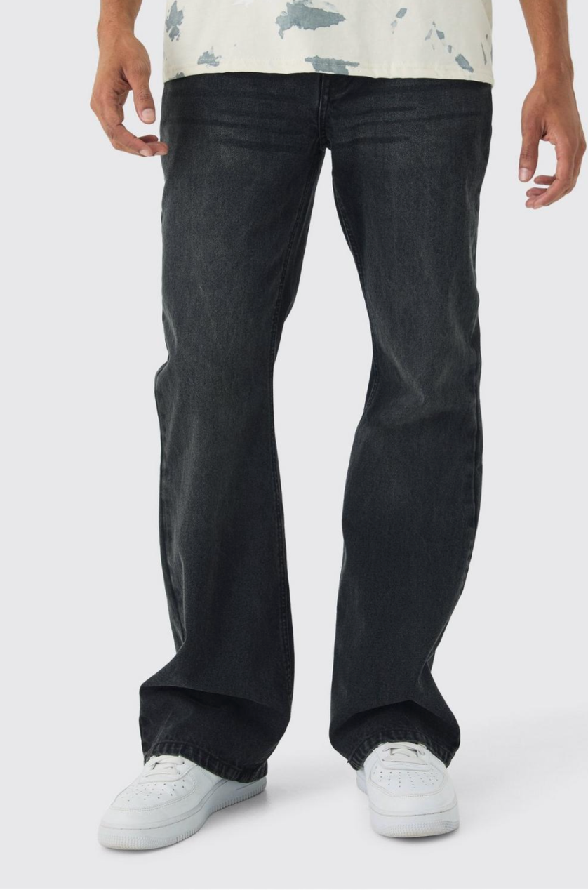 Relaxed Rigid Flare Jean In Charcoal