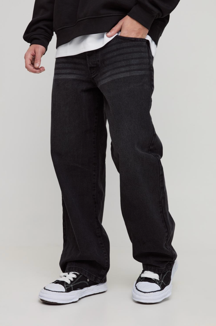 Baggy Fit Washed Jeans