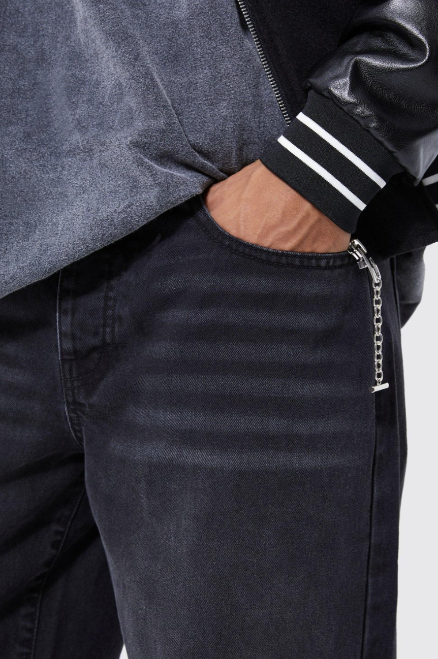 Baggy Fit Washed Jeans
