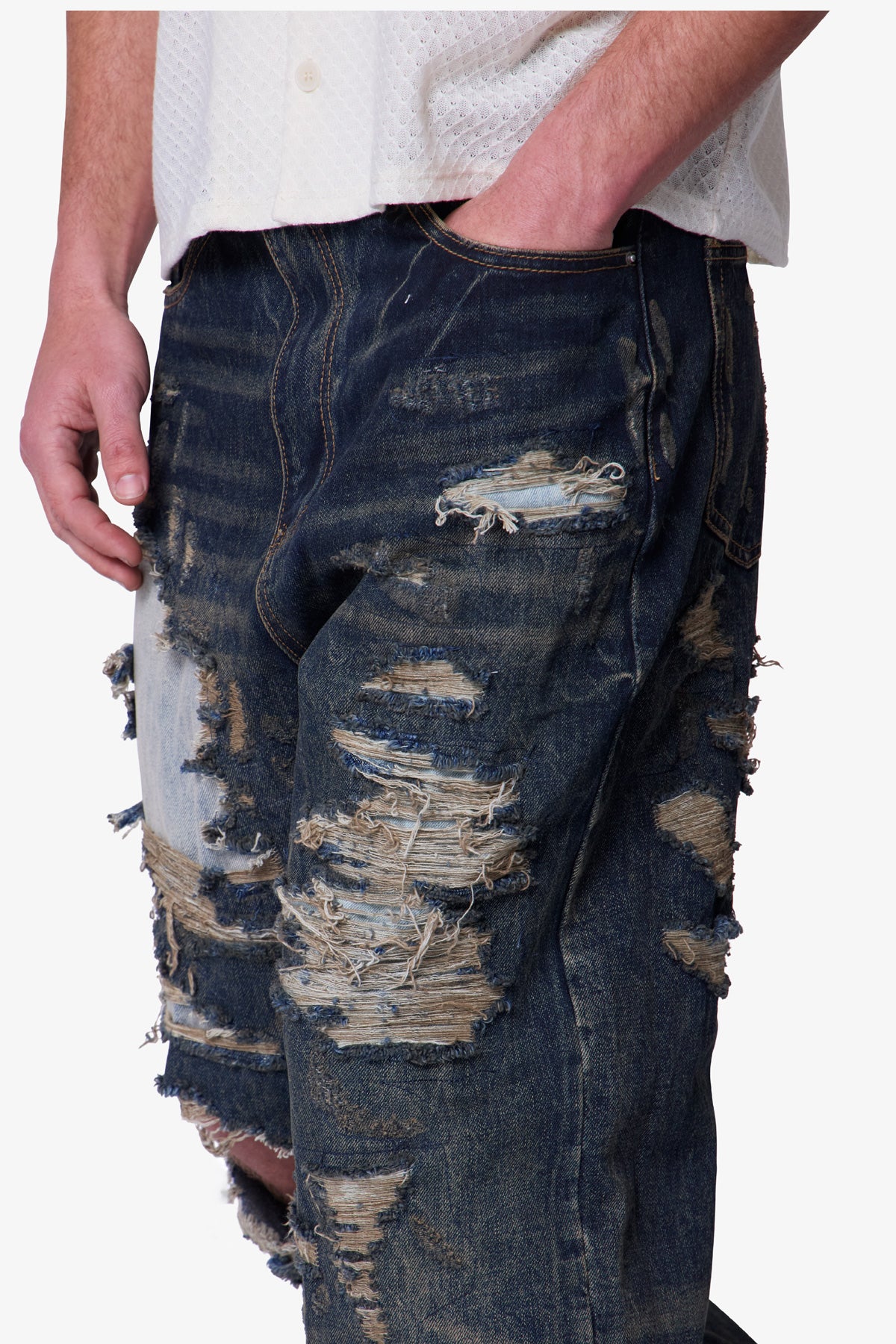 ULTRA BAGGY GASHED DENIM