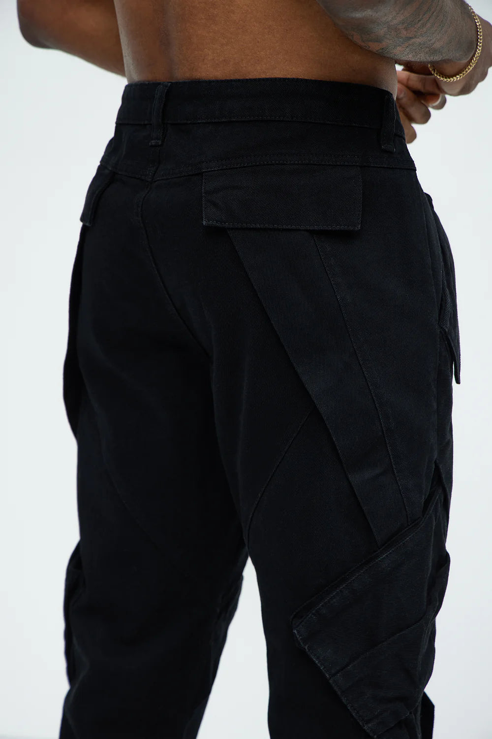 Arlong Paneled Stacked Slim Flare Jeans - Black