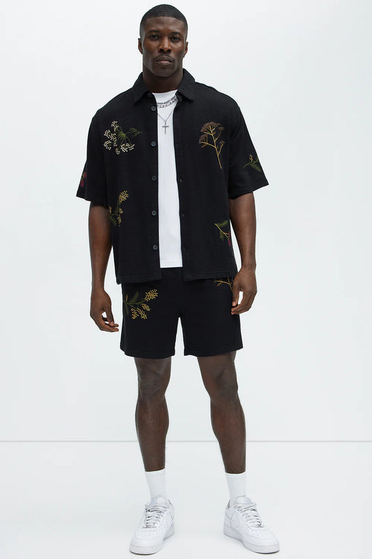 Berries And Bloom Embroidered Shirt - Black
