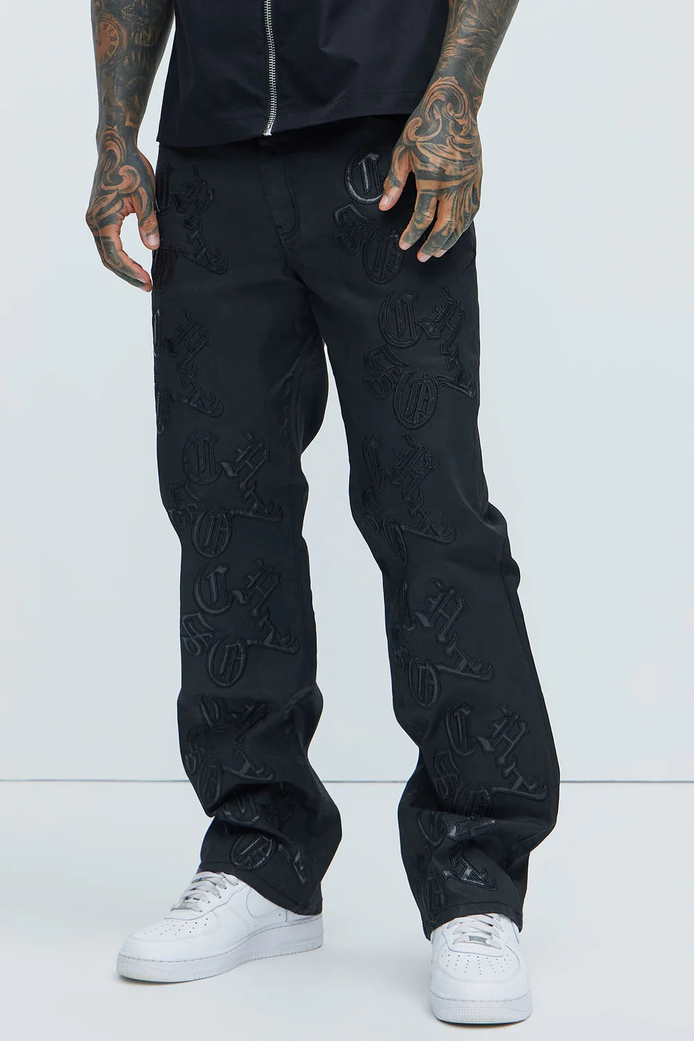 Chaos Embroidery Straight Jeans - Black