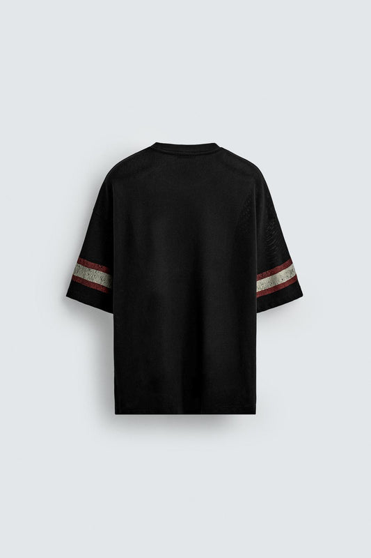 OVERSIZED VARSITY T-SHIRT