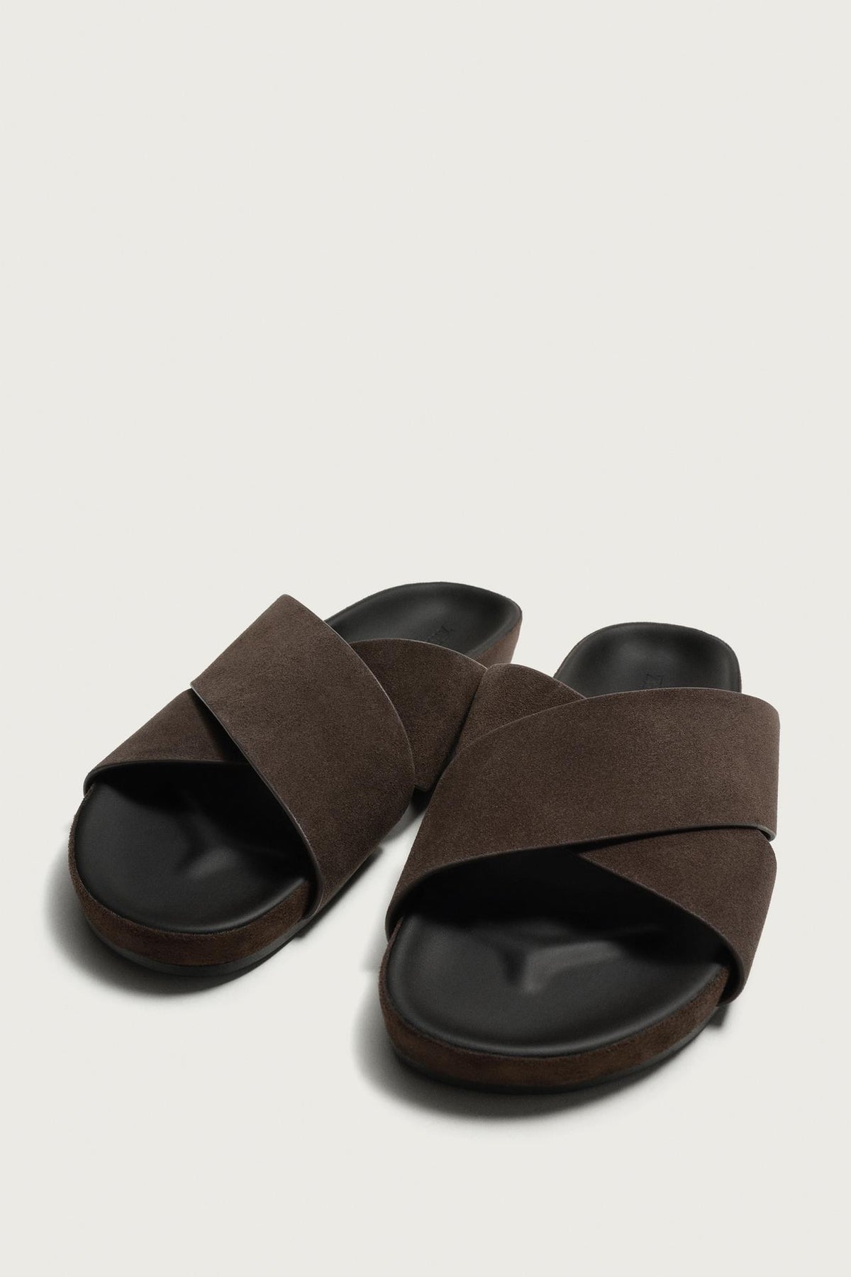 CROSSOVER LEATHER SANDALS