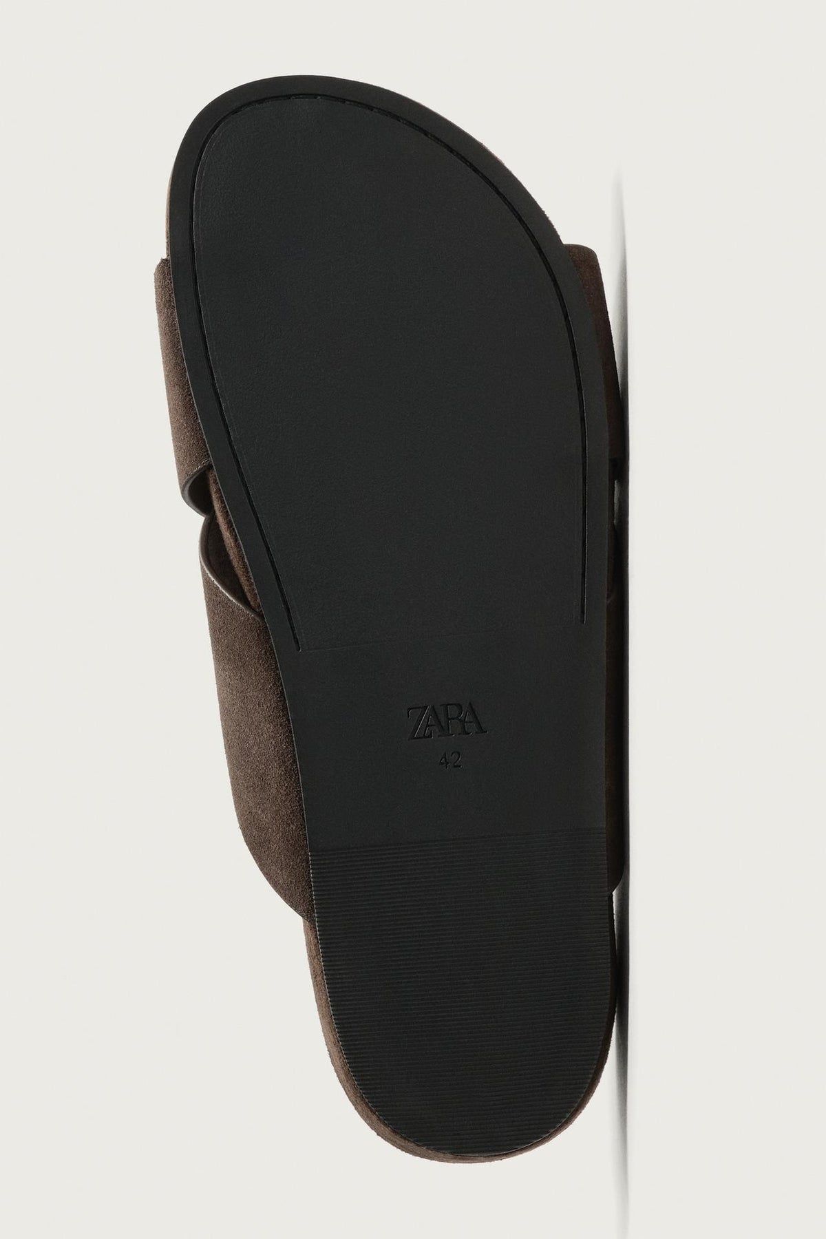CROSSOVER LEATHER SANDALS