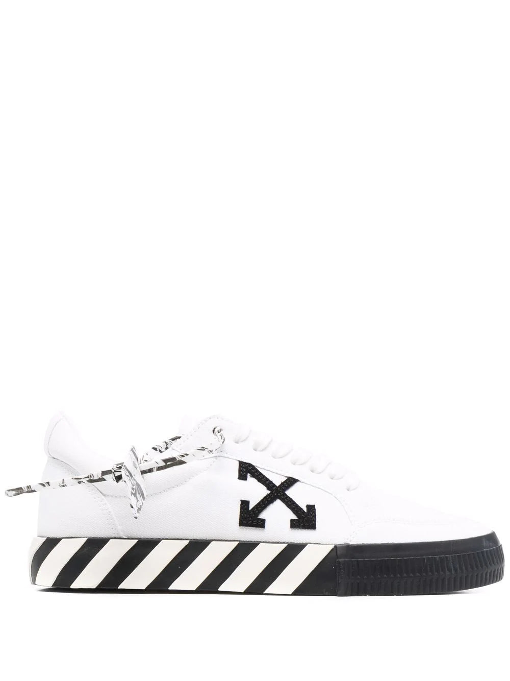 Off-White Low Vulcanized canvas sneakers – URBAN TREND LUXURY