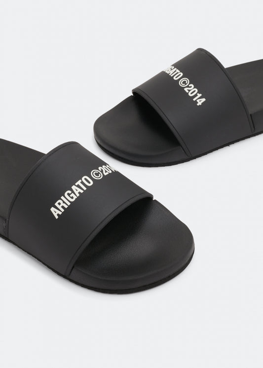 AXEL ARIGATO BLACK POOL SLIDES