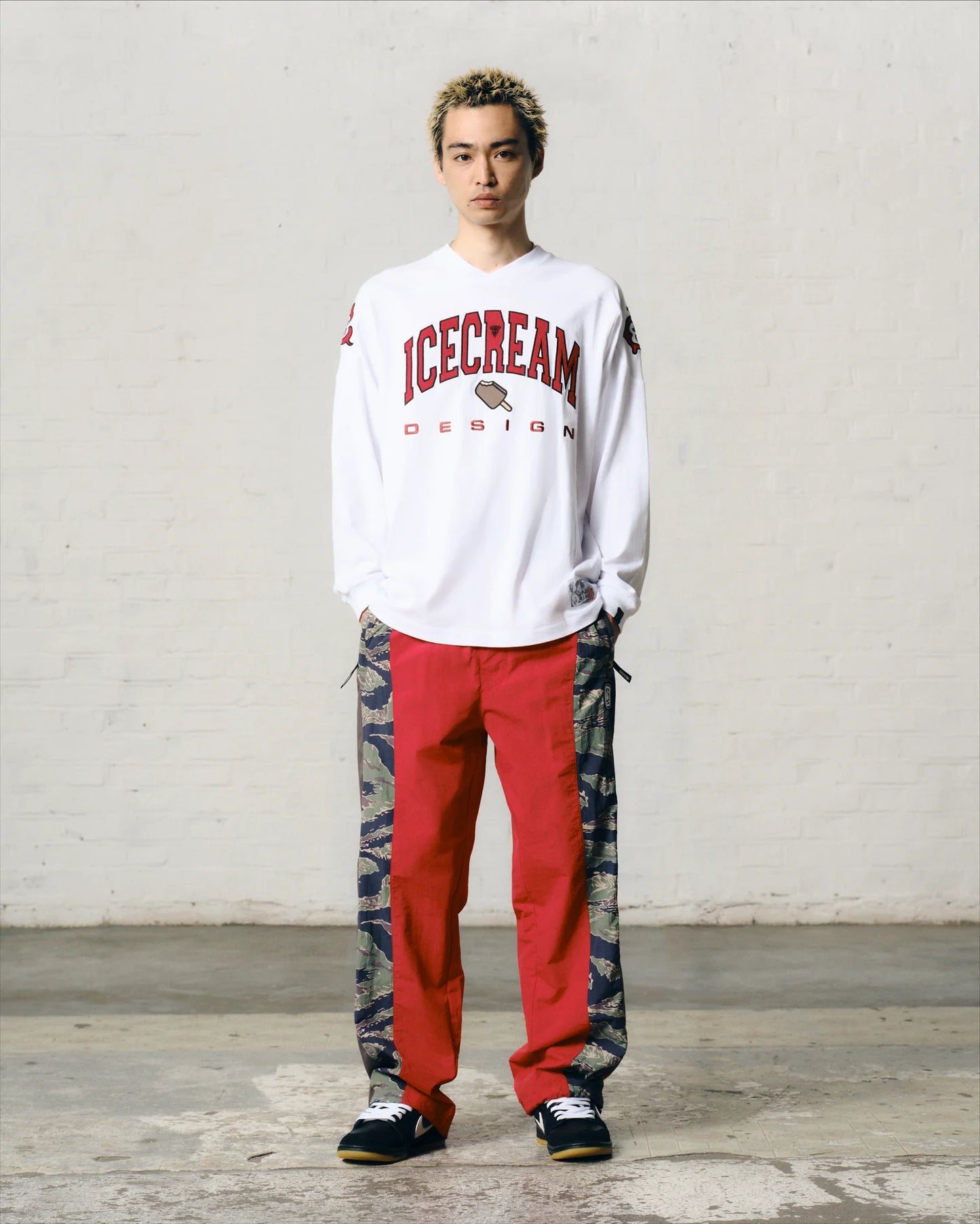 ICECREAM DESIGN L/S T-SHIRT - WHITE