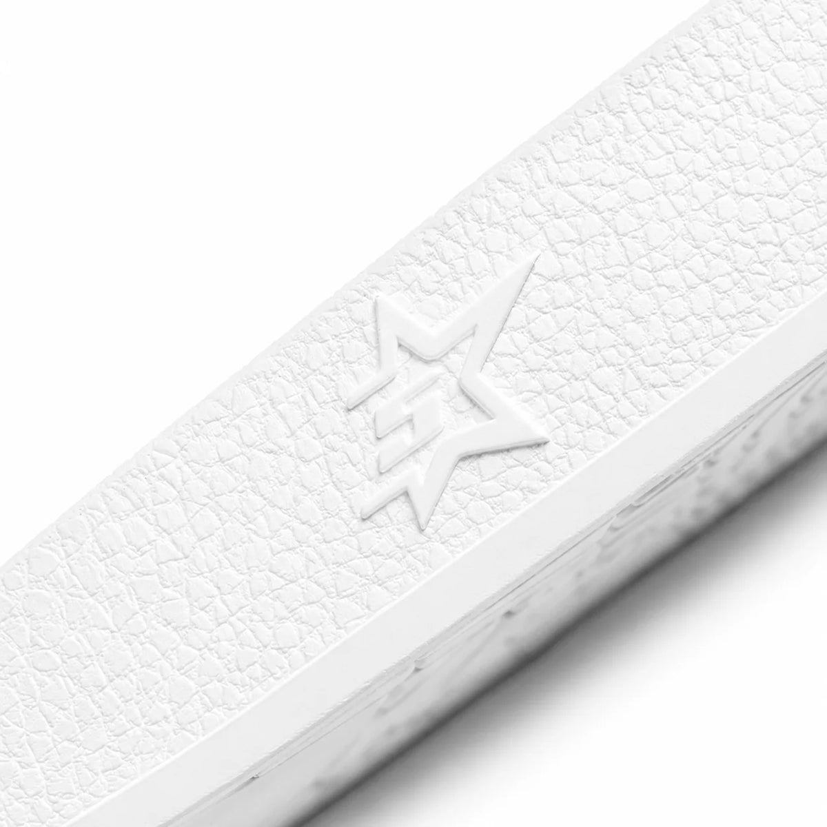 WHITE ENZO SLIDE 001