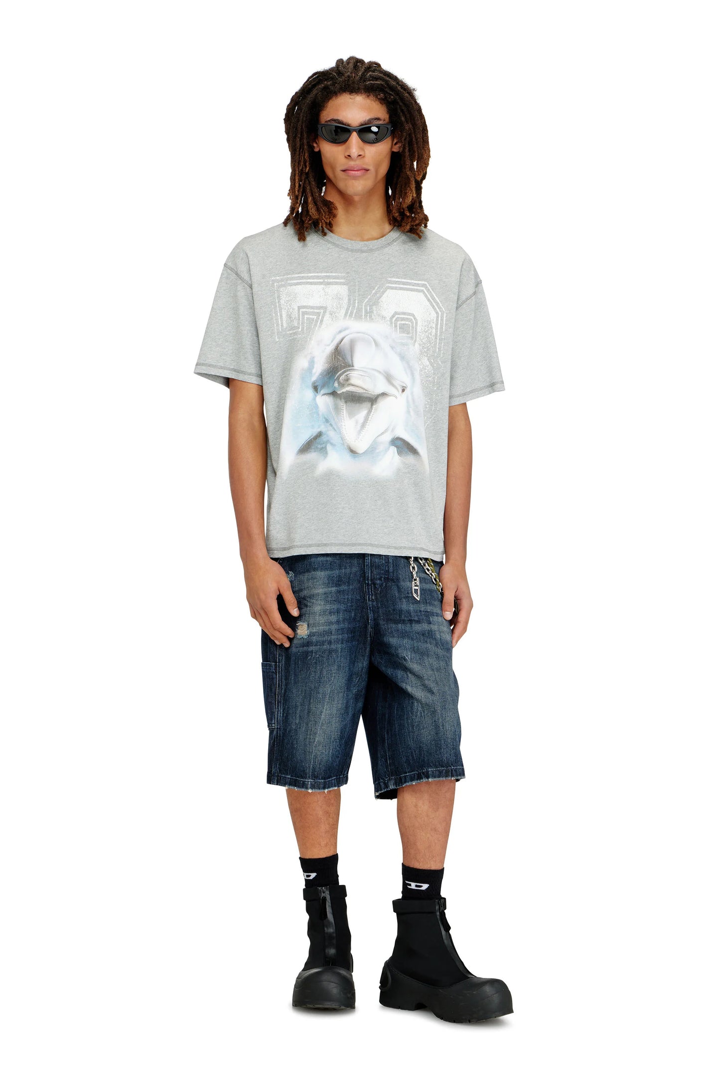 Relaxed T-shirt with dolphin graphic