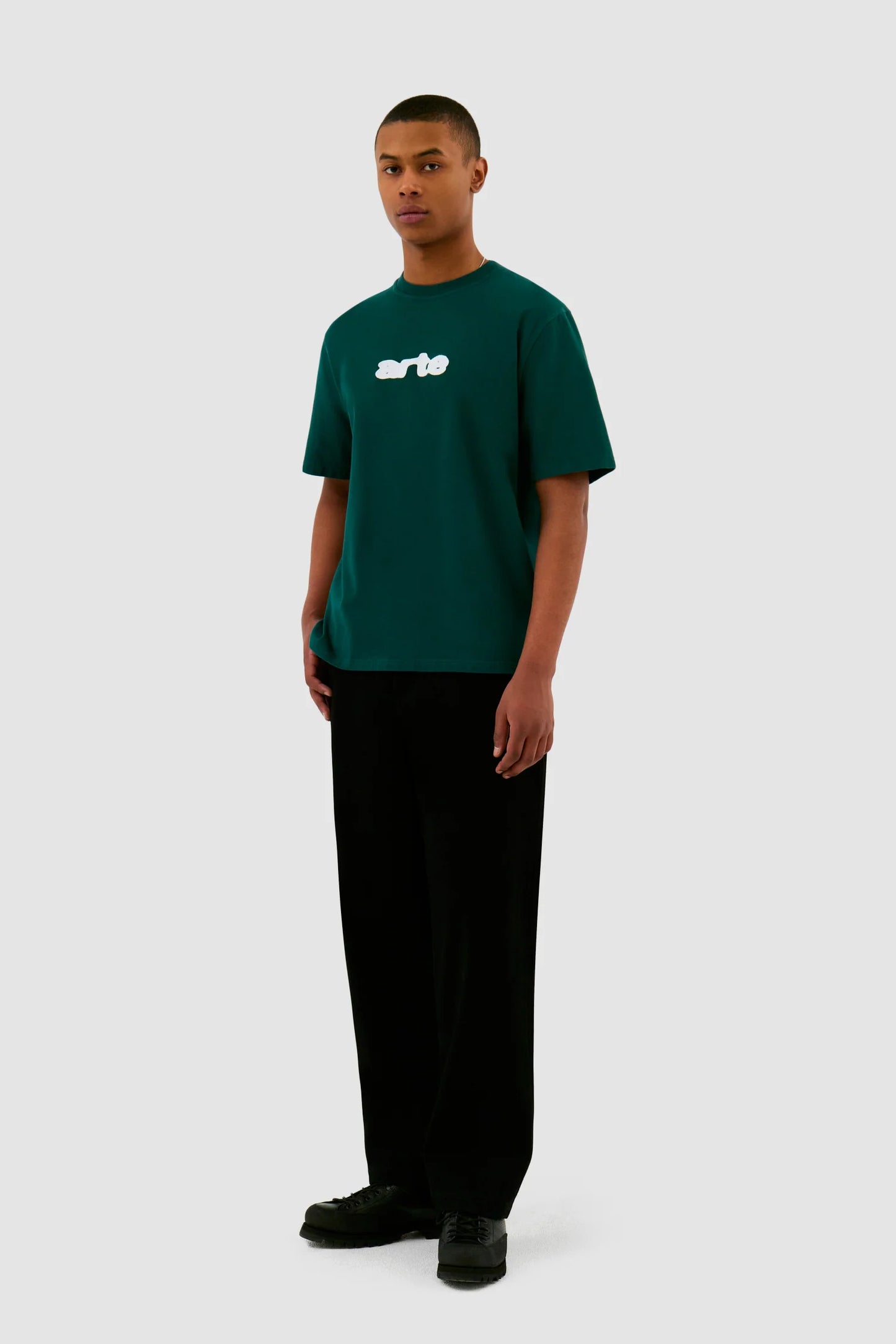 Blur Embroidery T-shirt - Green