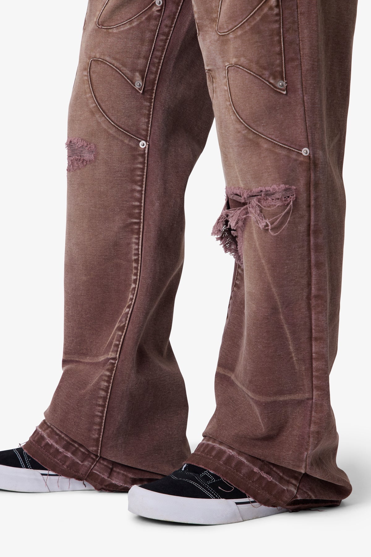 DISTRESSED IRON CROSS DENIM