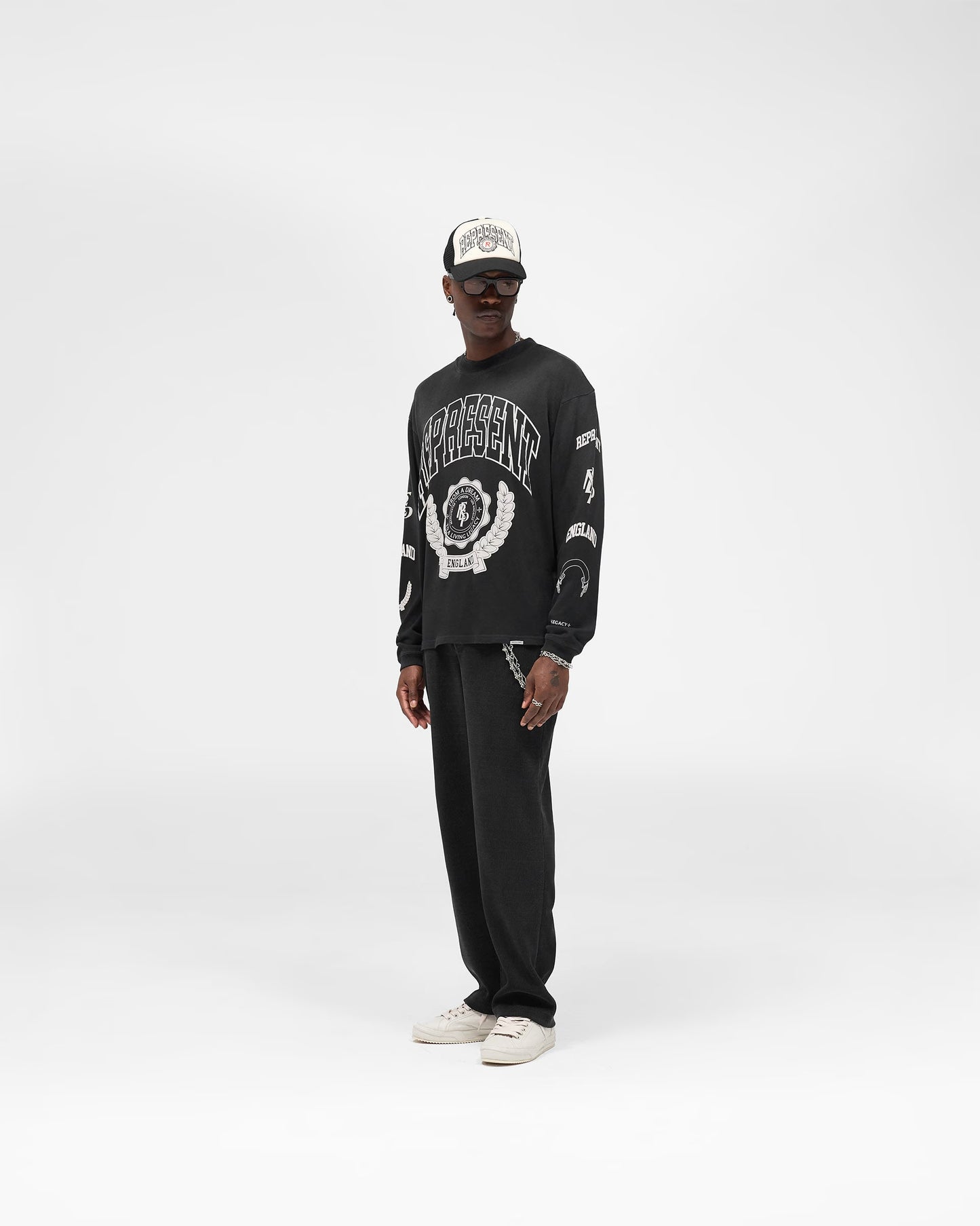 Legacy Crest Long Sleeve T-Shirt