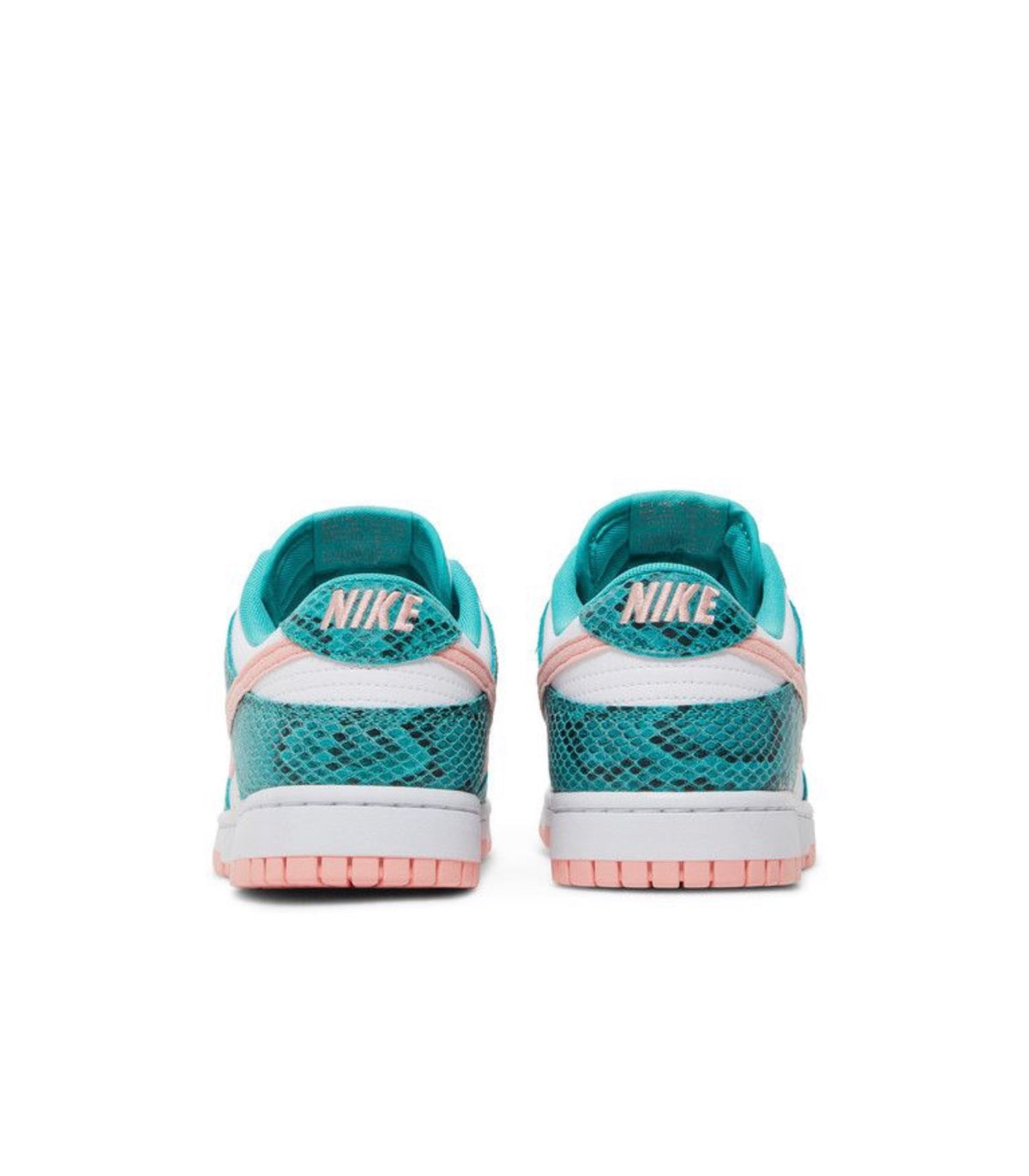 Dunk Low "Snakeskin Washed Teal Bleached Coral"