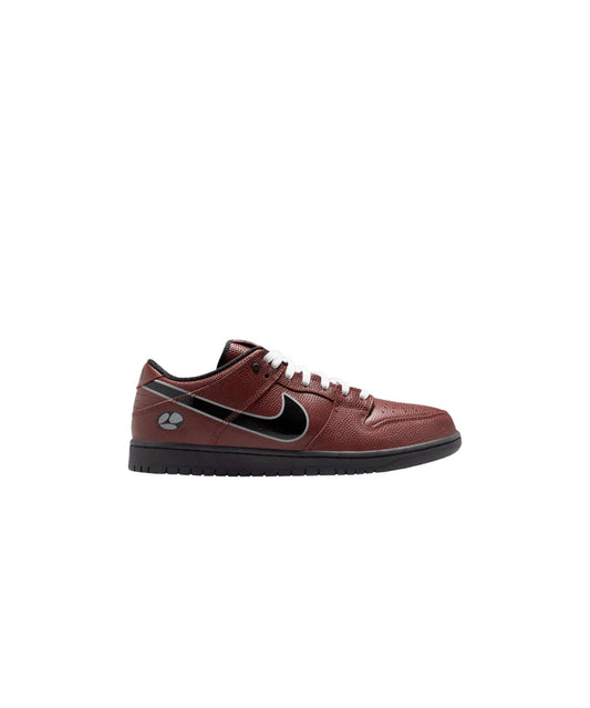 SB Dunk Low "Limosine Skateboard"