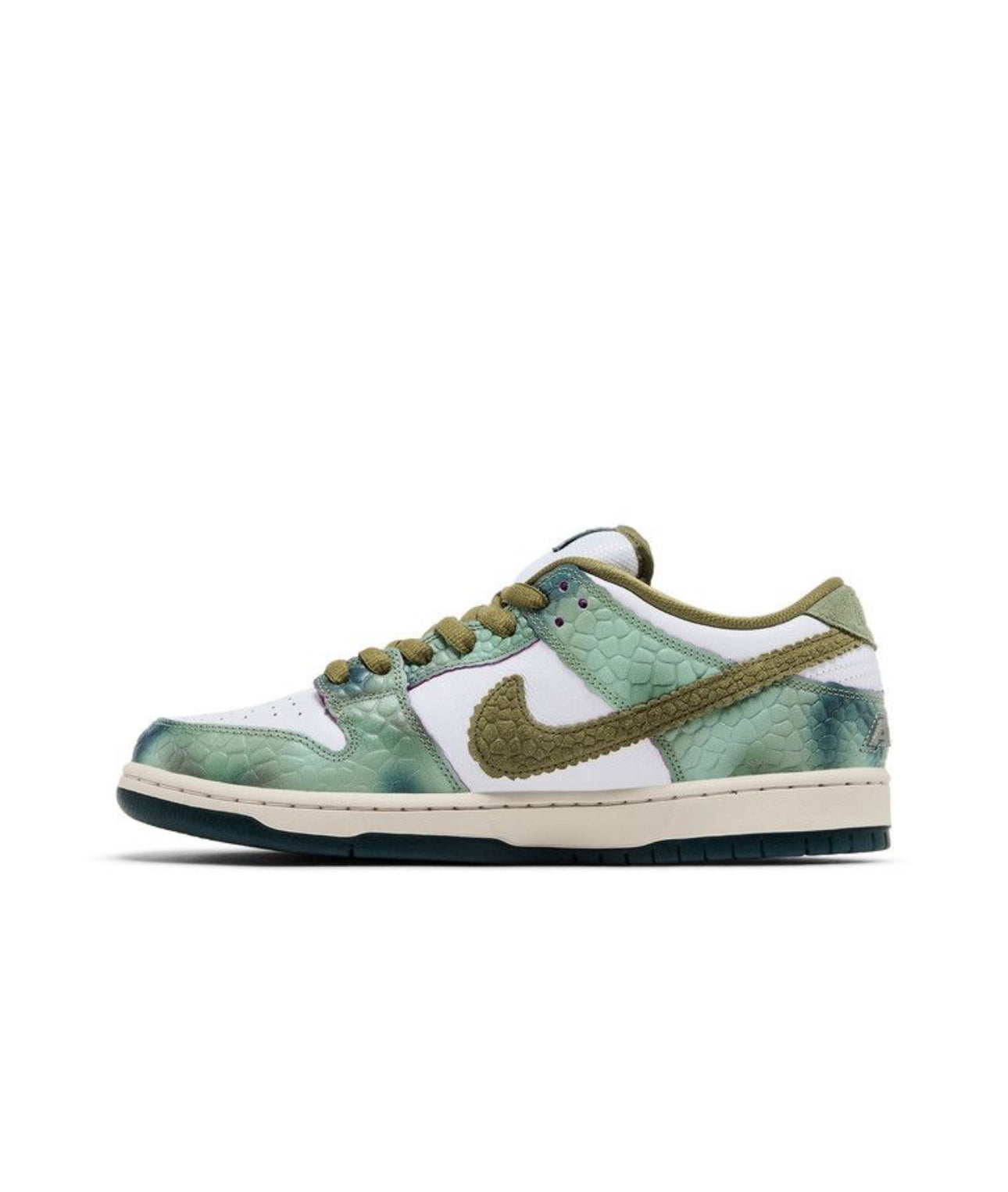 Nike SB Dunk Low Alexis Sablone Chameleon