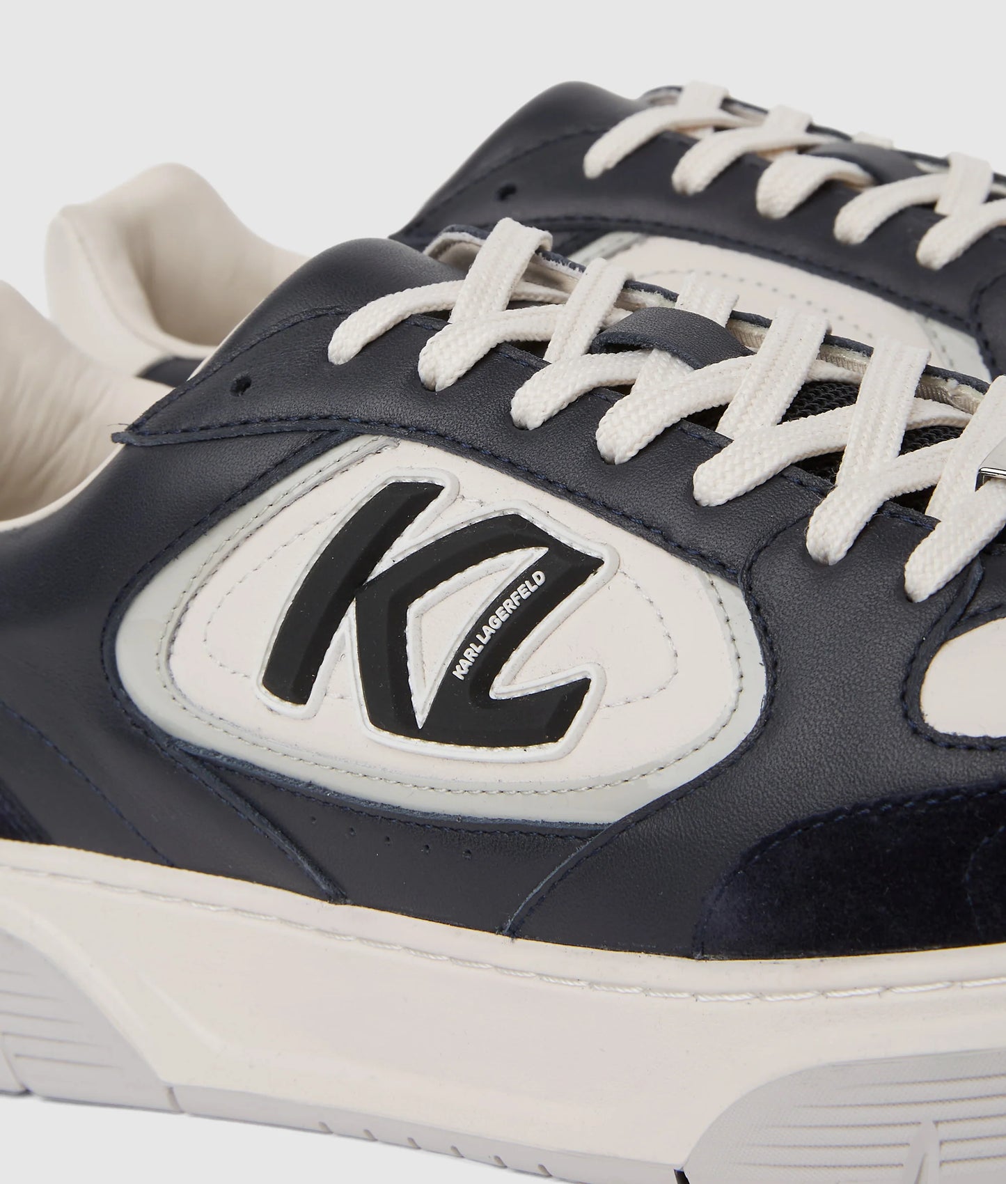 Kourtney sneakers with side trim