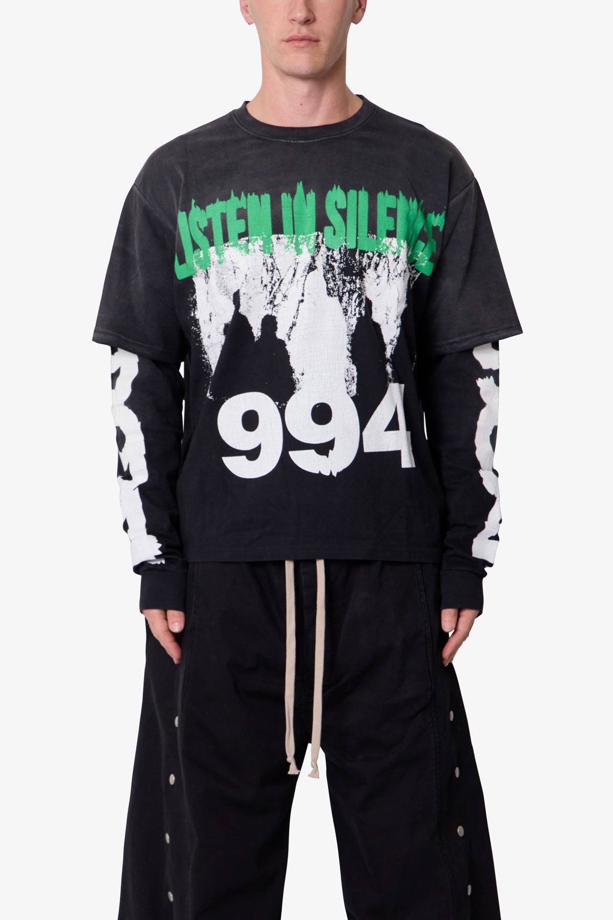 LISTEN IN SILENCE L/S TEE