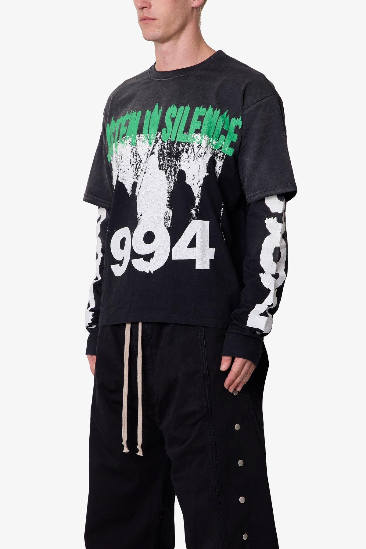 LISTEN IN SILENCE L/S TEE