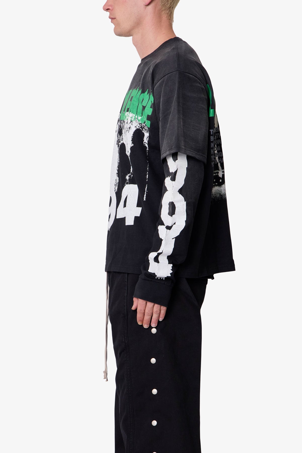 LISTEN IN SILENCE L/S TEE