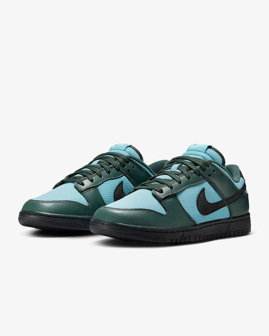 Nike Dunk Low Retro SE Vintage Green