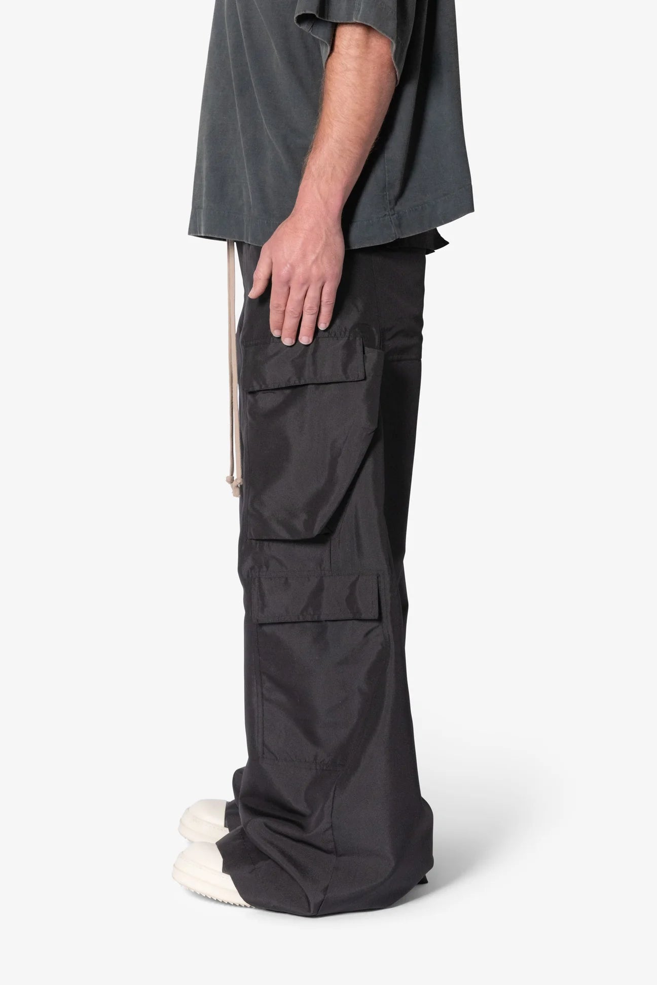 RAVE DOUBLE CARGO PANTS - BLACK