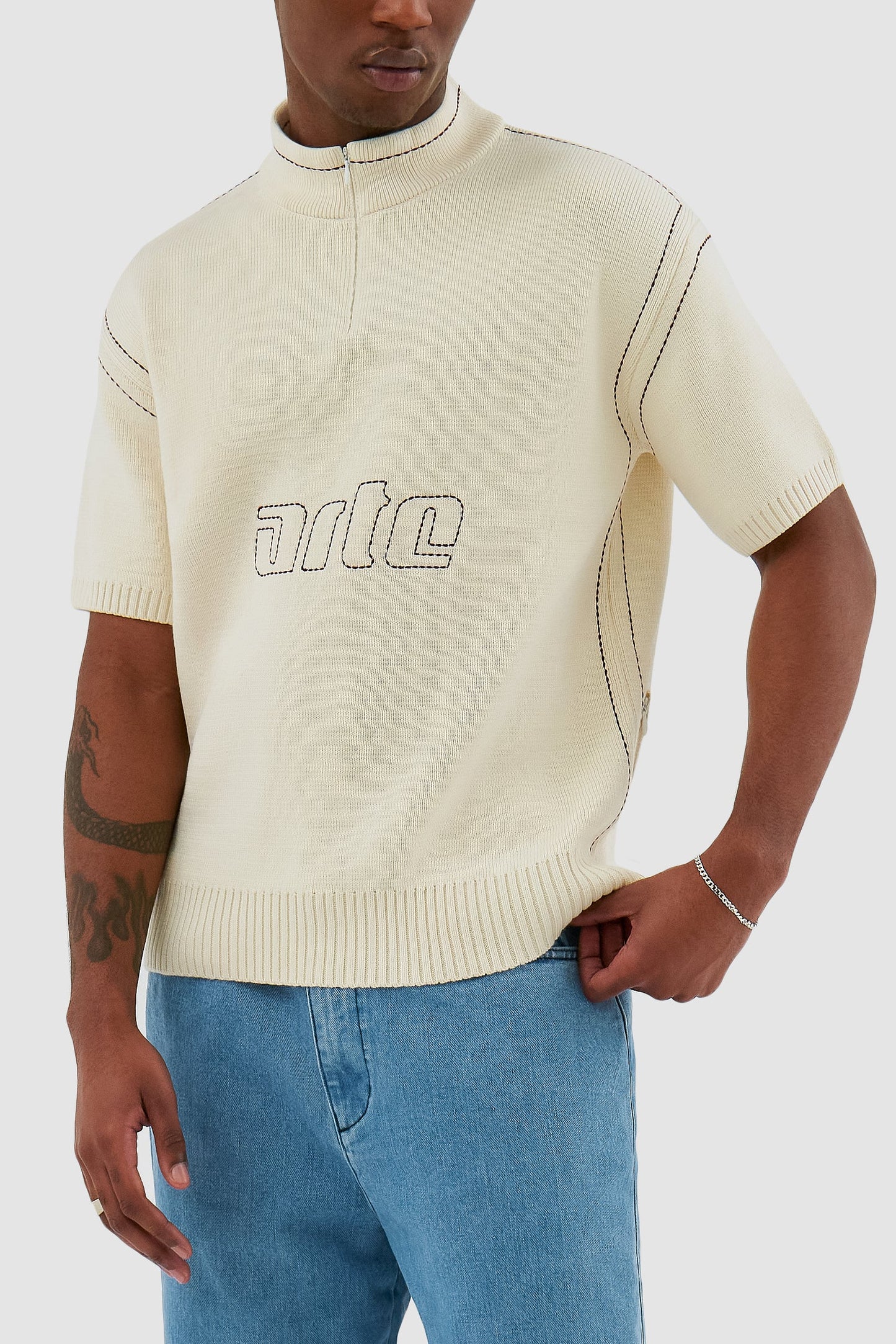 Kane Logo Knit - White