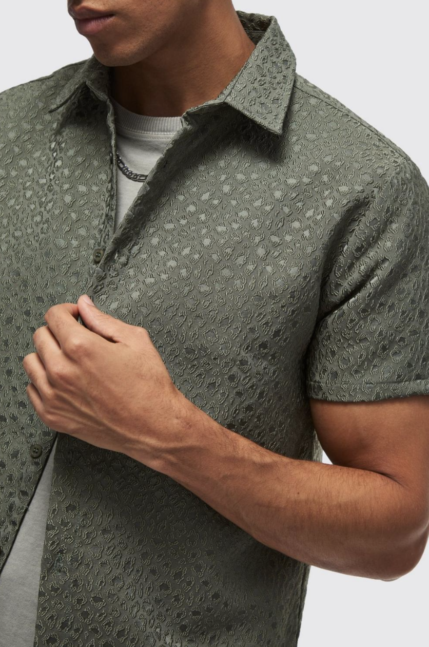 Regular Fit Leopard Jacquard Shirt