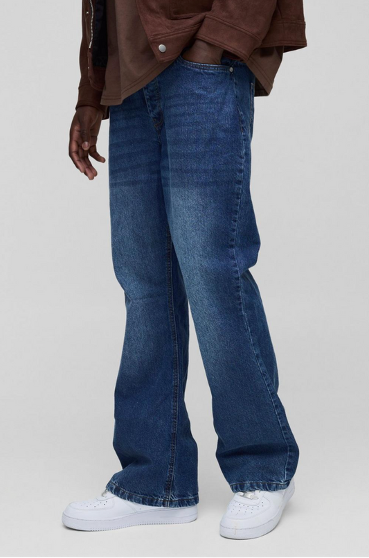 Relaxed Rigid Flare Jean In Mid Blue