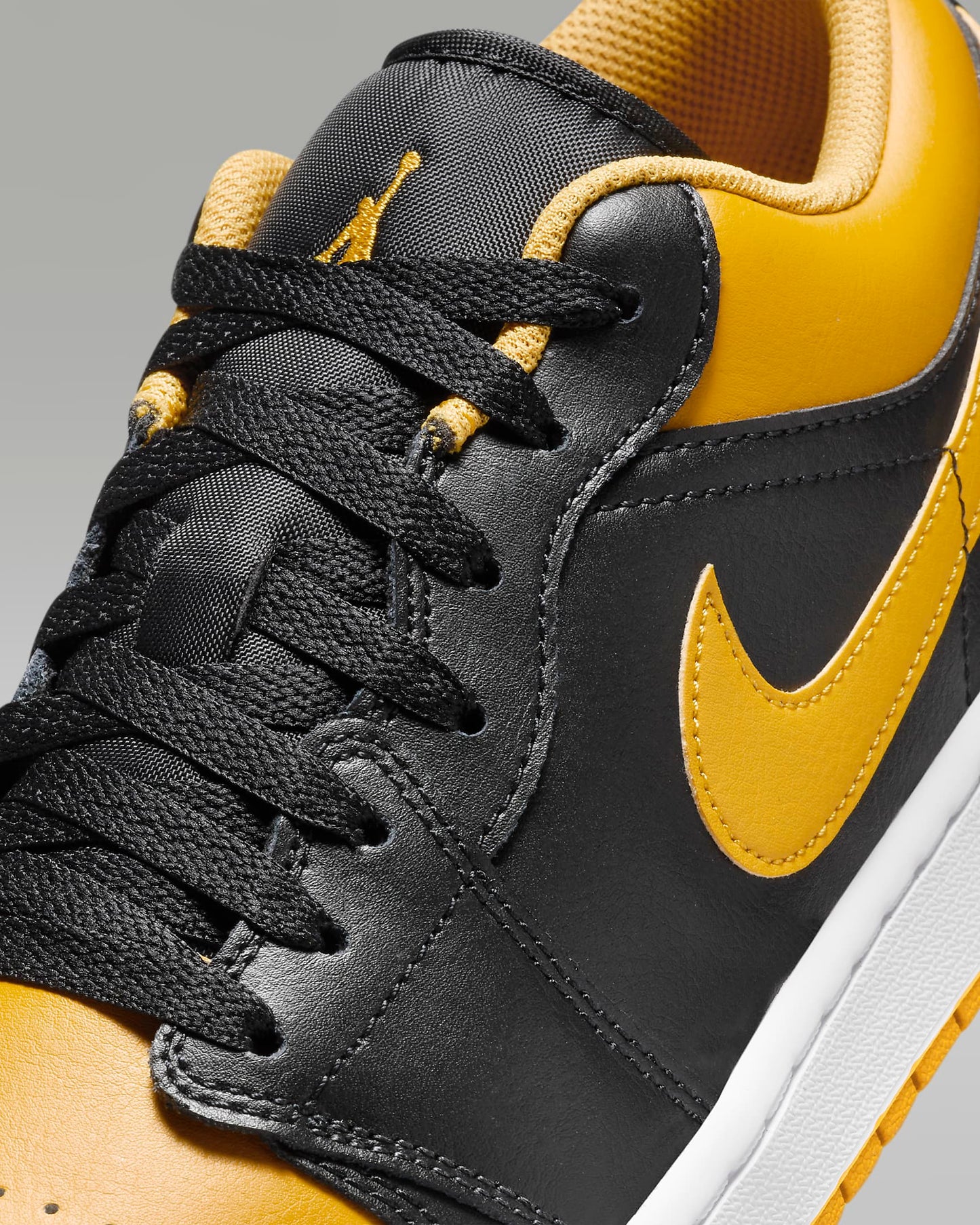 Air Jordan 1 Low 'Yellow Ochre'