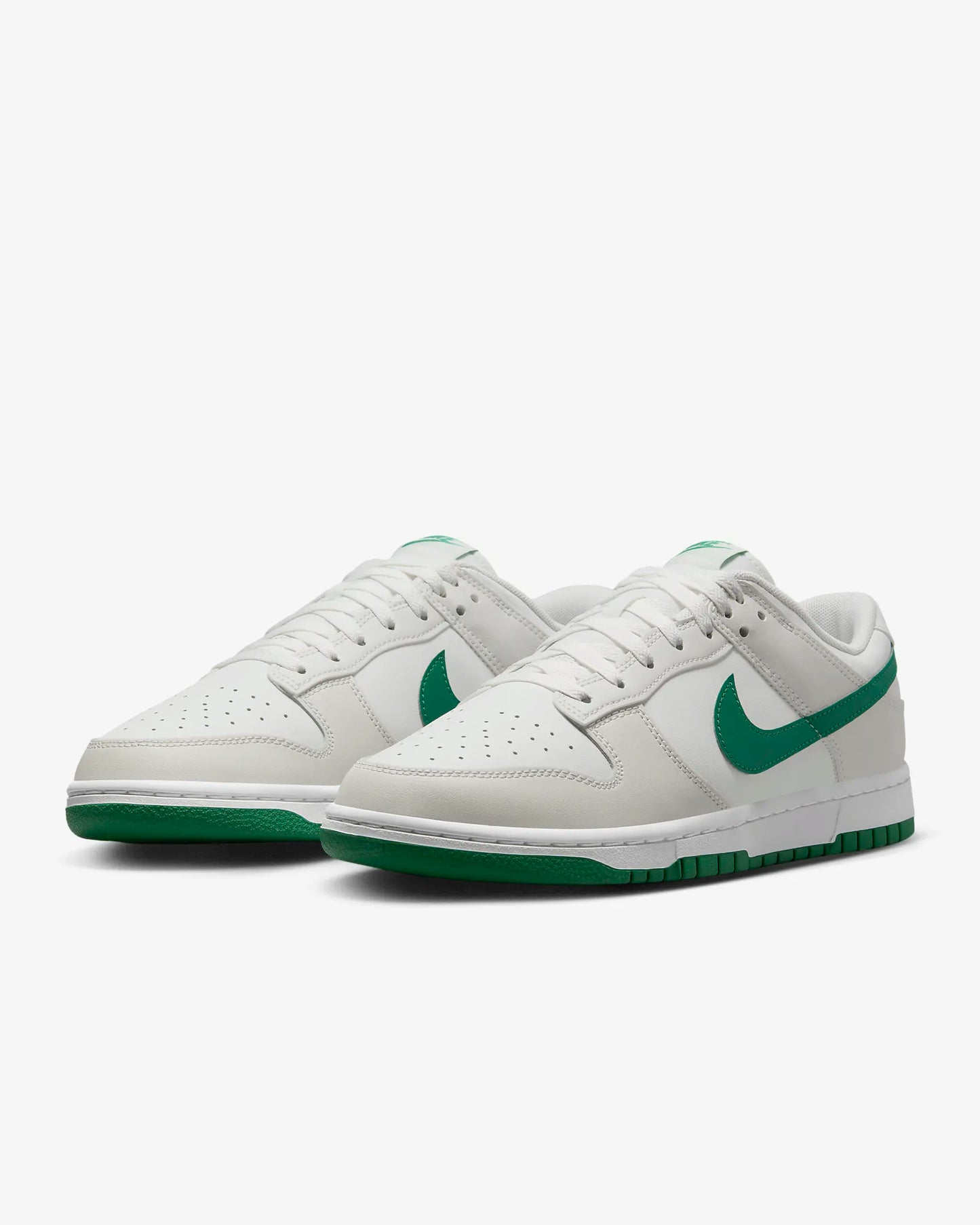 Nike Dunk Low Retro Summit White Malachite